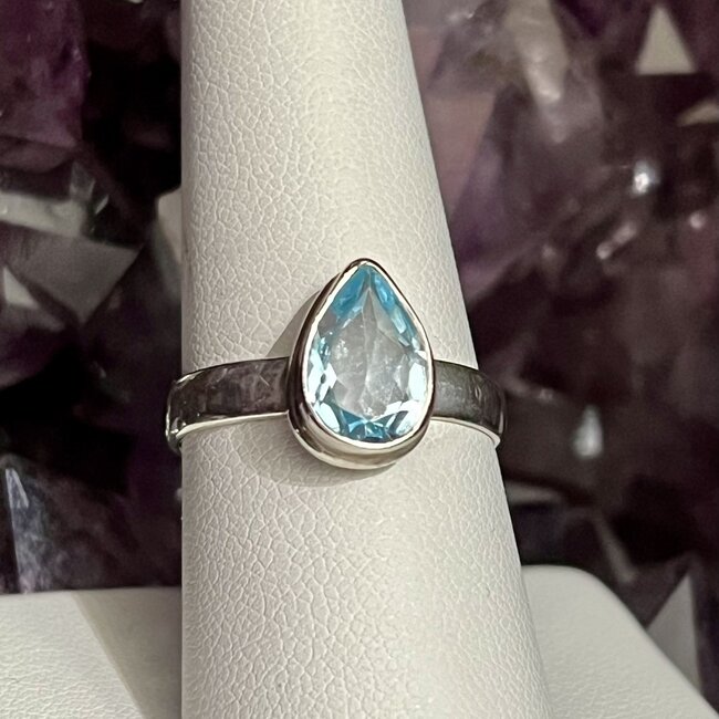 Blue Topaz Ring - Size 8 Teardrop Pear Bezel Faceted - Sterling Silver