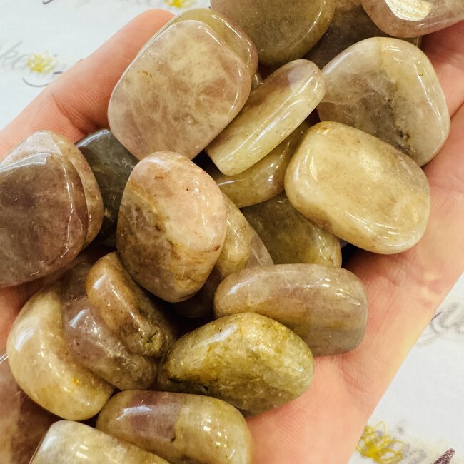 Strawberry Quartz (Red Guava) Flat Stone - Mini Oval Slice Slab