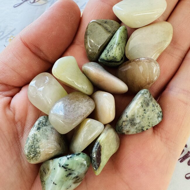 Rainbow Garnet - Tumbled