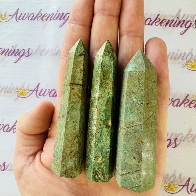 Turquoise Tower Point Generator - Medium (3 - 4")