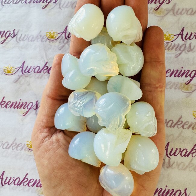 Opalite Skull- Mini