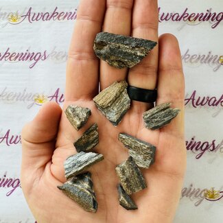 Isua Stone - Rough Raw Natural