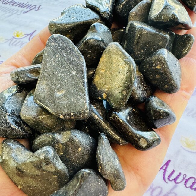 Honduras Black Opal - Tumbled (Large)