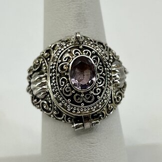 Lilac Amethyst Poison Ring - Size 7 Oval Faceted Filigree Sterling Silver