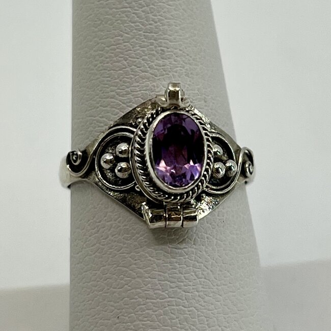 Amethyst Poison Ring - Size 8 Oval Faceted Filigree Sterling Silver