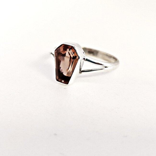 Zultanite (Diaspore) Coffin Ring - Sterling Silver - Size 8