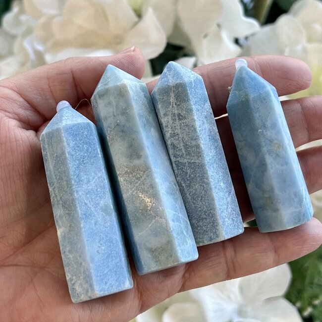 Blue Aventurine Tower Point Generator - Small (1-3")