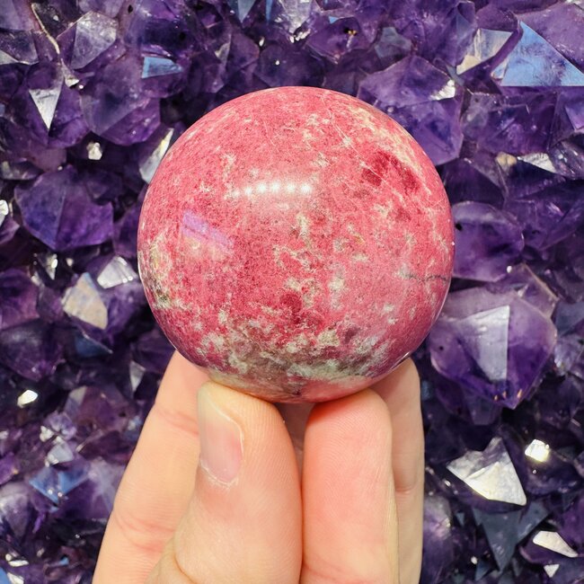 Thulite Sphere - 50mm