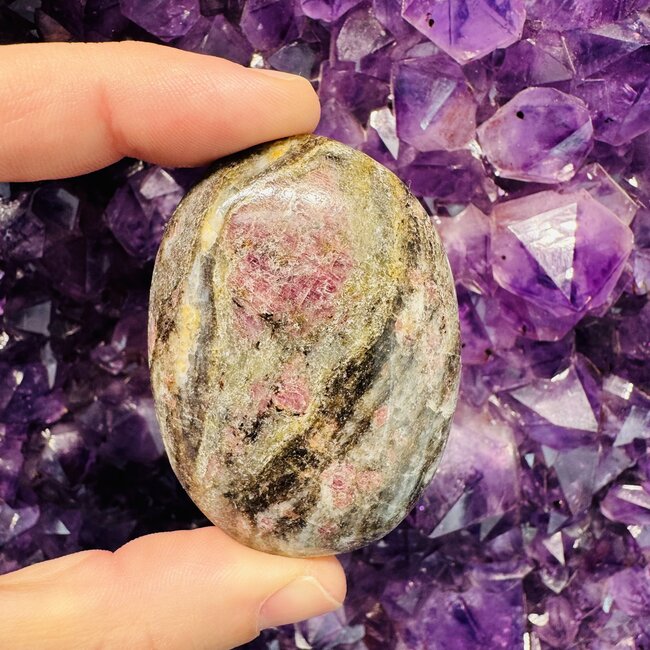 Ruby (in Matrix) Palm Pillow Pocket Stone - Large (2")