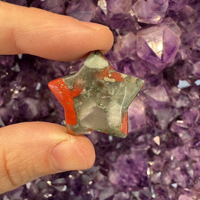 Bloodstone (Seftonite Heliotrope) Stars - Medium