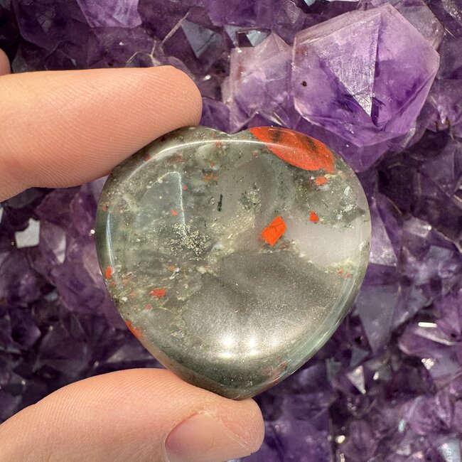 Bloodstone (Seftonite Heliotrope) Worry (Thumb Fidget Relaxation Pocket) Stones - Hearts