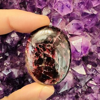 Garnet (AAA Grade) Palm Pillow Pocket Stones - Medium
