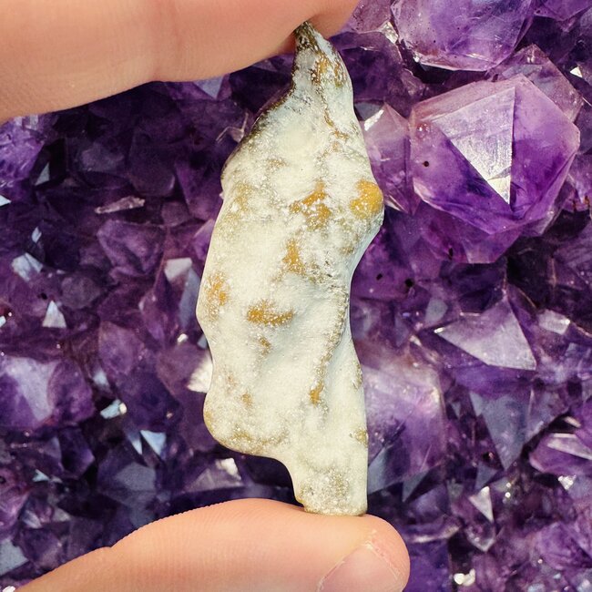 Icicle Agate - Tumbled