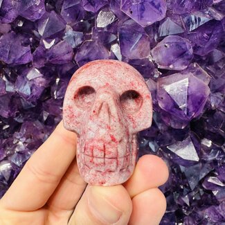 Thulite Skull - 2"