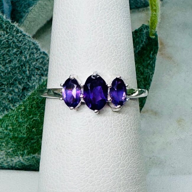 Amethyst Rings - Size 6 Triple Marquise (3 Stone) Faceted - Sterling Silver