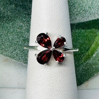 Red Garnet Rings - Size 7 Butterfly Faceted - Prong Set Sterling Silver