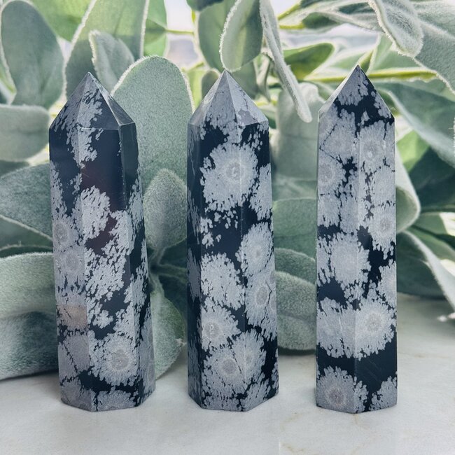 Black Snowflake Obsidian Tower Point Generator - Medium (2-3")