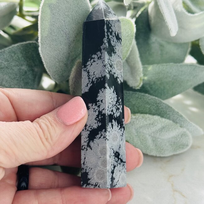 Black Snowflake Obsidian Tower Point Generator - Medium (2-3")