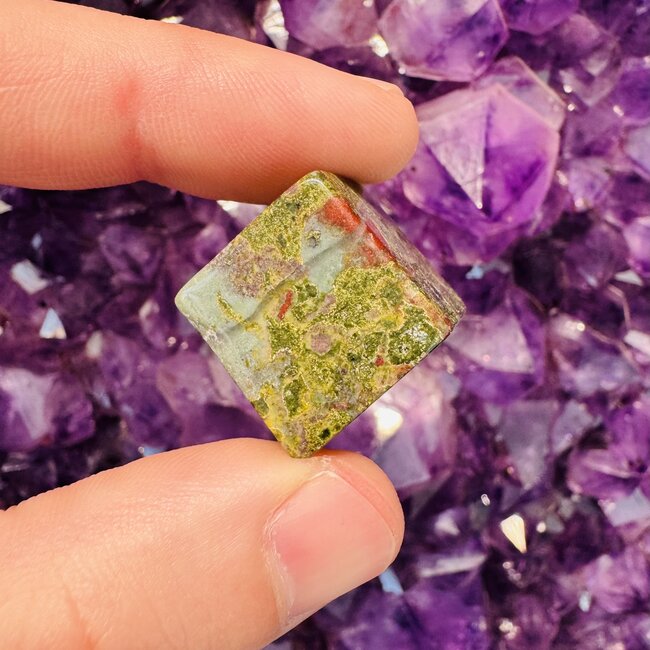 Dragons Blood Jasper Cubes - 1"
