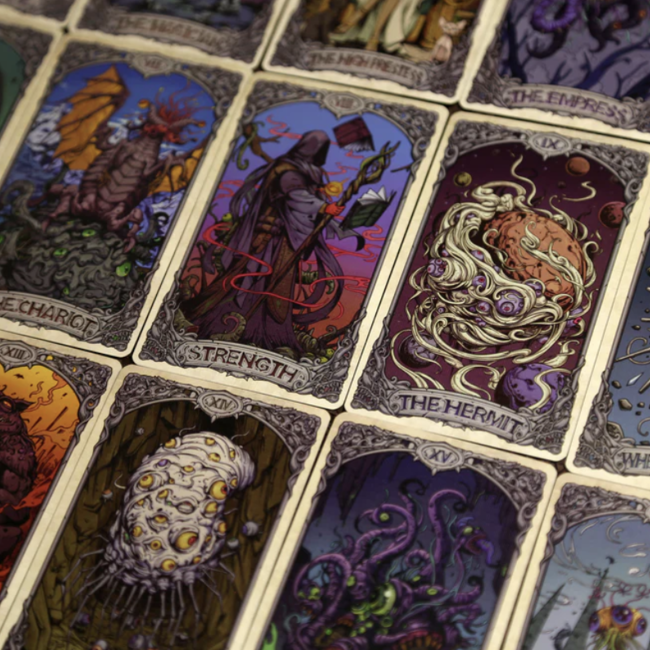 Cthulhu Mythos Comicology (Old Whispers) Tarot Cards Deck