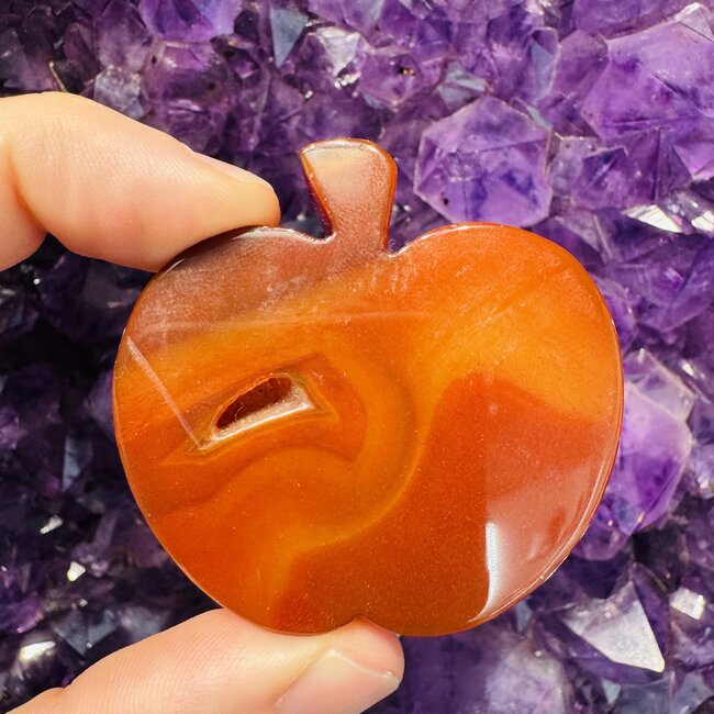 Carnelian Apples - Carving