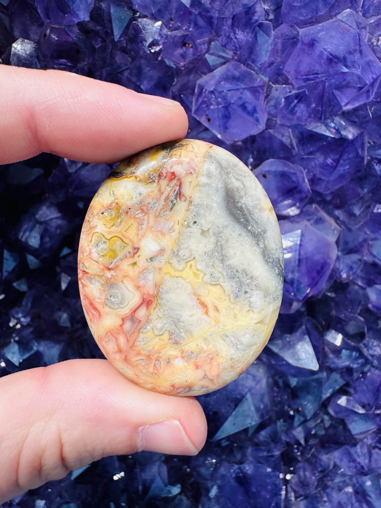 crazy-lace-agate-worry-thumb-