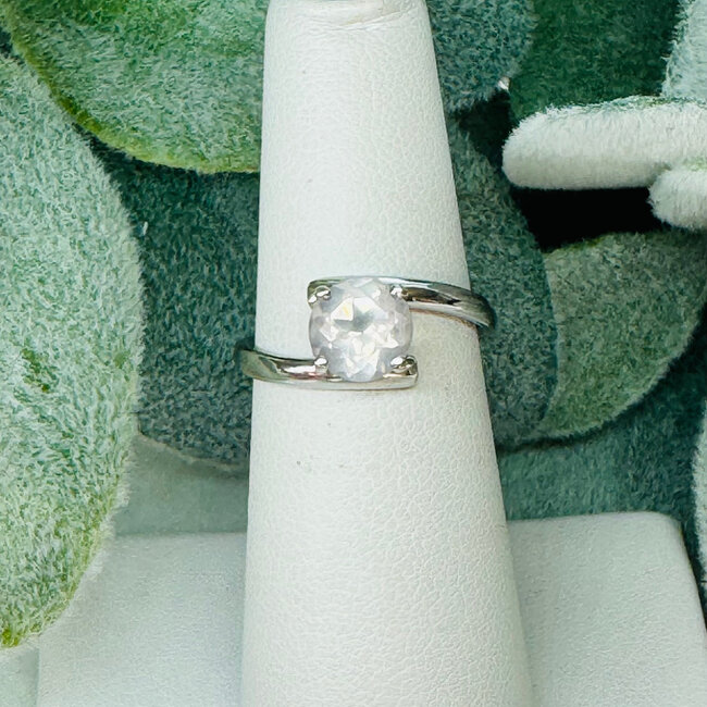 Rose Quartz Rings - Size 6 Round Circle - Bypass Faceted - Sterling Silver