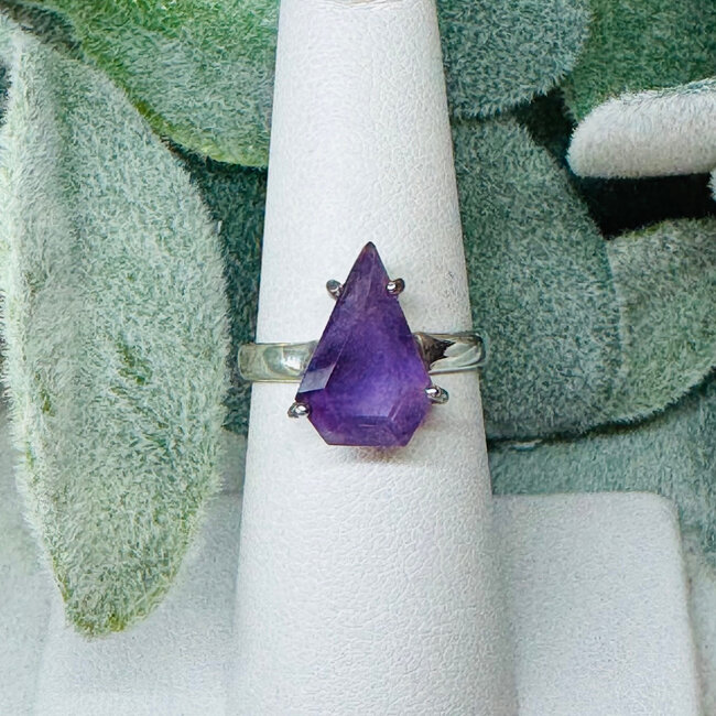 Amethyst Rings - Size 6 Pear Teardrop (Angled) Faceted - Prong Claw Set Sterling Silver