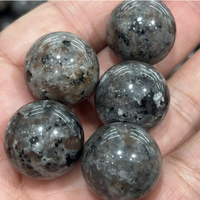 Yooperlite (Glowdalite Emberlite Flame Stone) Sphere Orb - 20mm