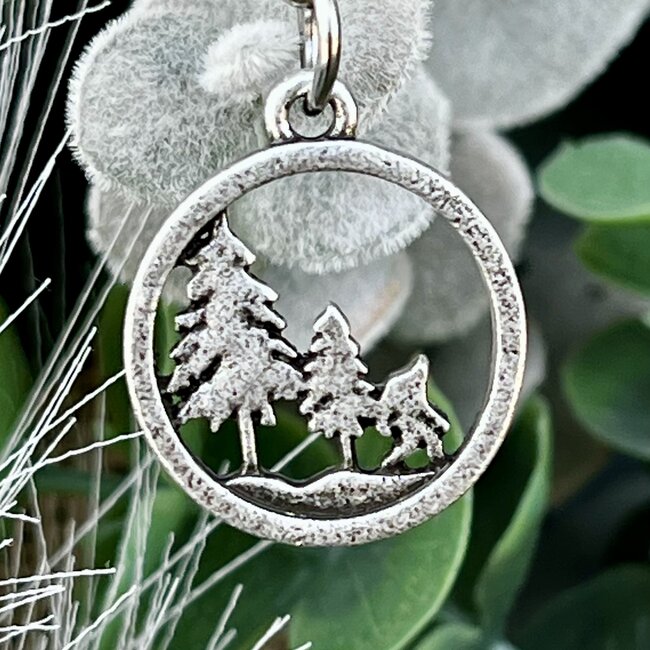 Bigfoot Big Foot Keychain - Bigfoot with Trees Round Shape Silver Color