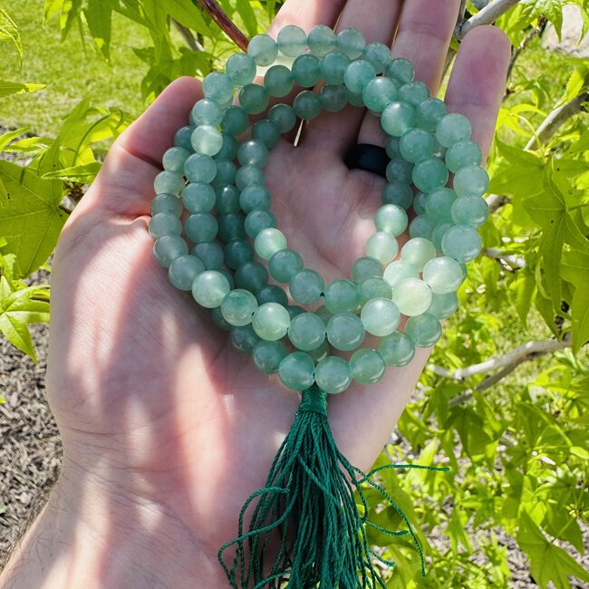 Green Aventurine Japa Malas -  Japamalas Prayer Meditation Mantra Counting Beads Necklace - 8mm