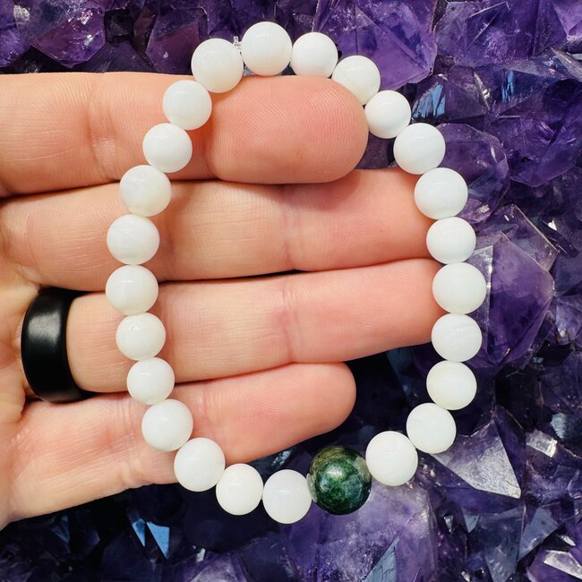 Mother of Pearl & Maw Sit Sit Bracelets - 8mm