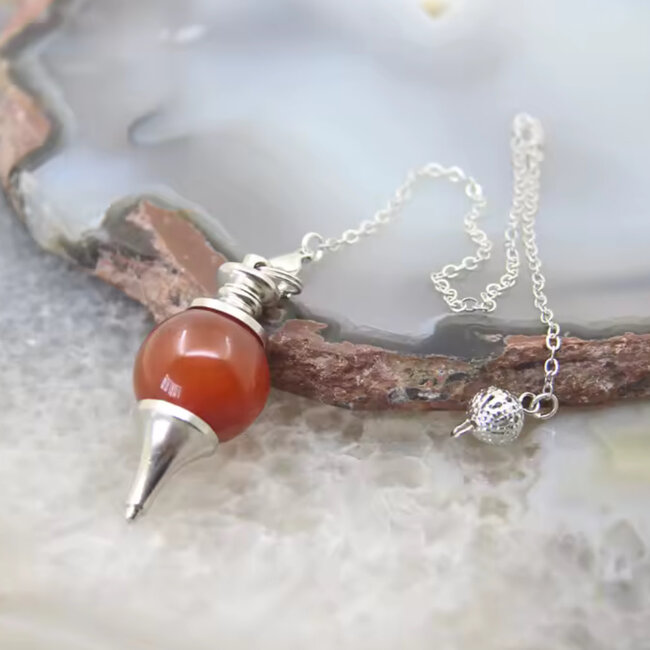 Red Agate Pendulums - Round Sephoroton Dowsing Divination Silver Chain - Gemstone Crystal