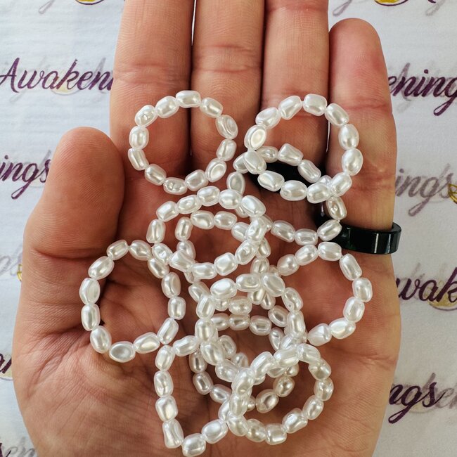 Freshwater Pearl Rings - Stretchy Natural