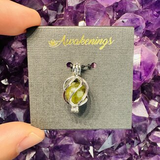 Green Sapphire (AAA Grade) in Crystal Cage