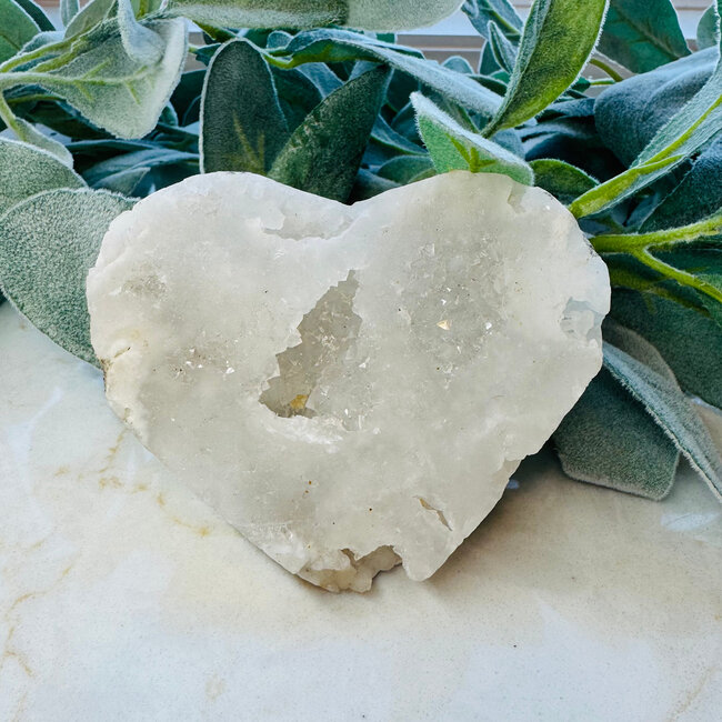 Clear (Crystal) Quartz Geode Heart - Druzy 4"