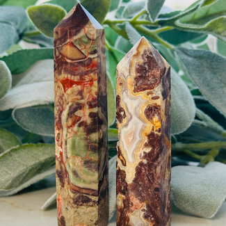Mexican Lace Agate Towers Points Generators - Medium (2-4") Mexican Lace Agate Towers Points Generators - Medium (2-4")