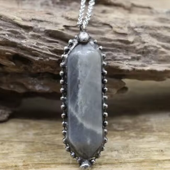 Labradorite Necklace - Double Point Antique Bezel Set 20" - Bronze Stainless Steel