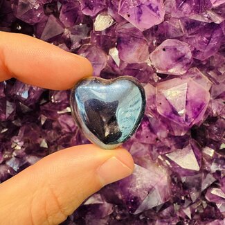 Aura Quartz Heart - Black Rainbow