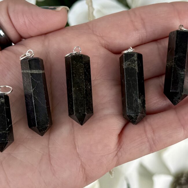 Purpurite Pendants - Faceted Point Pencil 1"-1.5"