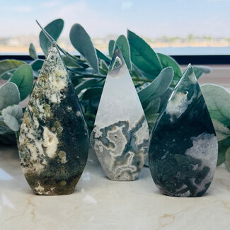 Moss Agate Flames - Medium 3-4" Carvings Moss Agate Flames - Medium 3-4" Carvings