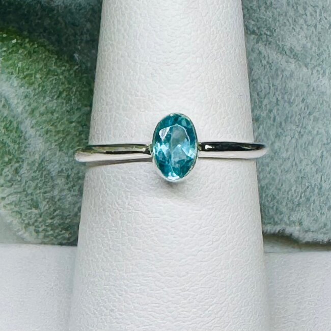 Blue Apatite (Paribha) Rings - Size 6 Oval Faceted Bezel Set - Sterling Silver