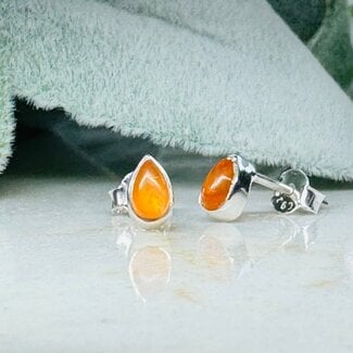 Carnelian Earrings - Teardrop Pear Studs Bezel Set 4mm - Sterling Silver
