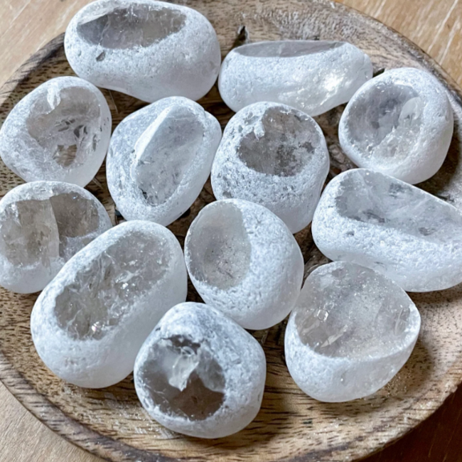 Smoky Smokey Quartz - Emma Ema Eggs Palm (Seer Window Stones)