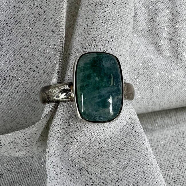 Green Moonstone (Garnierite) Rings - Size 8 Rectangle Bezel Set - Sterling Silver