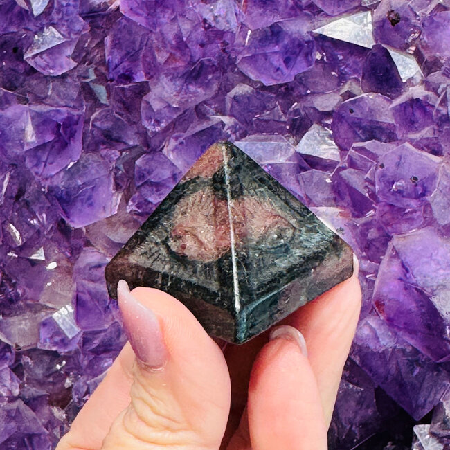 Garnet in Arfvedsonite (Fireworks Stone) Eye Pyramids - Medium 1.5" All Seeing Eye