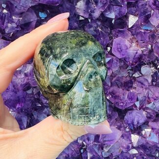 Jade Nephrite Skull - Medium 2"