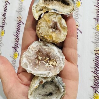 Ocos Agate Geodes - Medium Rough Raw Natural