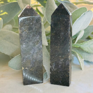 Iolite & Blue Spinel Obelisk Tower Point Generator - Medium 3-5"