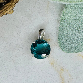 Blue Fluorite Pendants - Round Circle Faceted Claw Prong Set - Sterling Silver